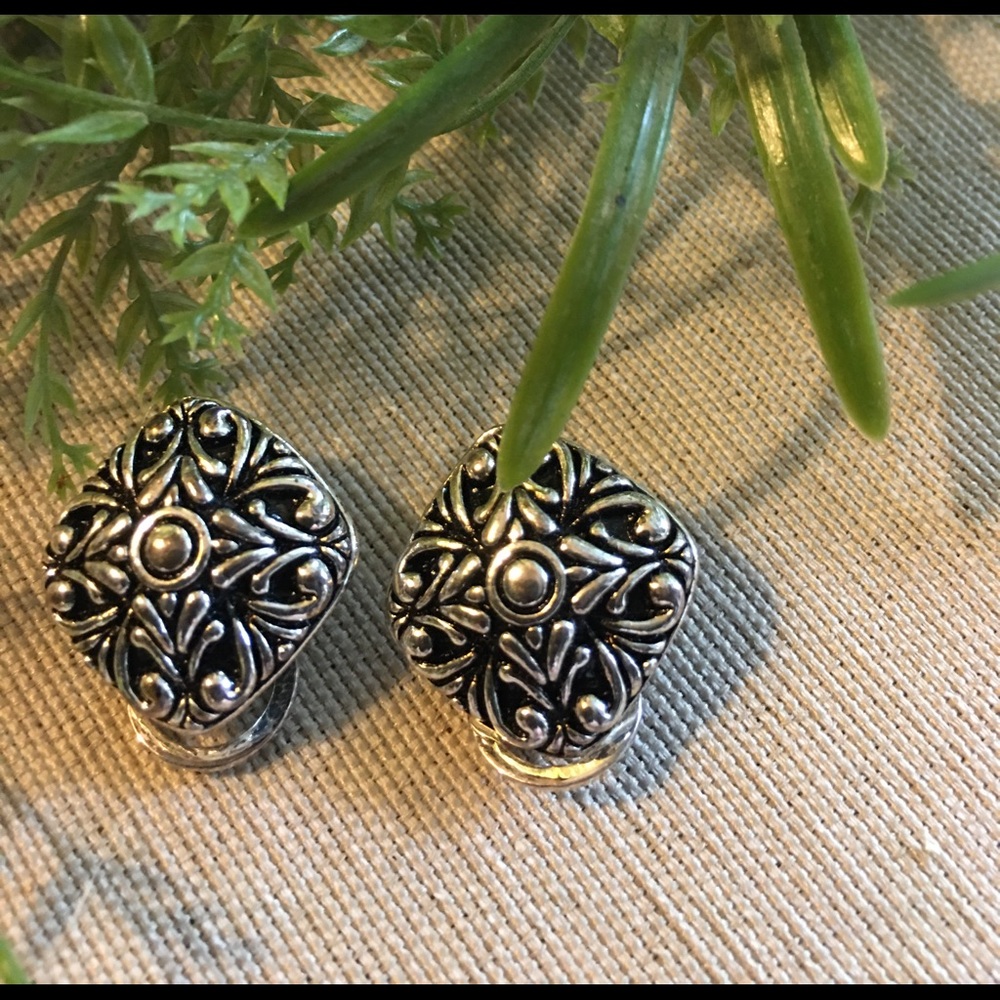Premier Designs Earrings Clip or Post